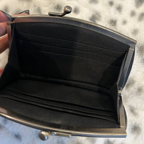 RELIC, REAL LEATHER, CC & MONEY HOLDER. - Picture 3 of 4